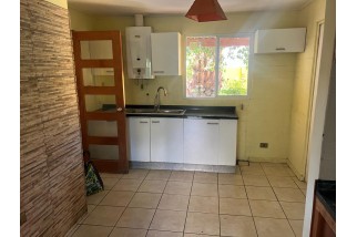 En Venta Hermosa casa con 4D, 3B y E, en pasaje El Espino, Lampa