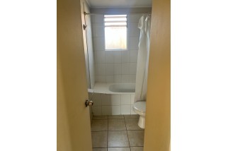 En Venta Hermosa casa con 4D, 3B y E, en pasaje El Espino, Lampa