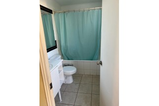 En Venta Hermosa casa con 4D, 3B y E, en pasaje El Espino, Lampa