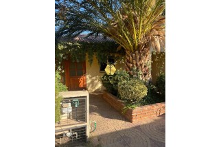 En Venta Hermosa casa con 4D, 3B y E, en pasaje El Espino, Lampa