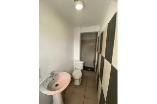 En Venta Casa de 2 Pisos + Depto. Interior 4D, 2B y 2E, en La FLorida