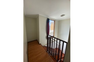 En Venta Casa de 2 Pisos + Depto. Interior 4D, 2B y 2E, en La FLorida