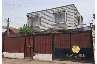 VENDE CASA 2 PISOS, 4D, 2B y E, RÍO SANTO 1564, CERRO NAVIA