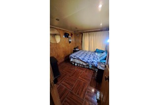 VENDE CASA 2 PISOS, 4D, 2B y E, RÍO SANTO 1564, CERRO NAVIA