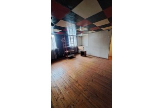 VENDE CASA 2 PISOS, 4D, 2B y E, RÍO SANTO 1564, CERRO NAVIA