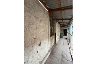 Amplia propiedad, 1 piso 212 m2, valor UF 2500