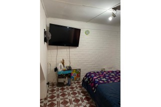 En venta casa de 2 pisos, 3D, 1B y E, en Dionisio 284, Maipú