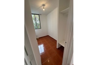 En Venta Depto. 3d-1b, En 2° Piso, Calle Maipú 848, Santiago
