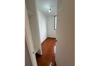 En Venta Depto. 3d-1b, En 2° Piso, Calle Maipú 848, Santiago