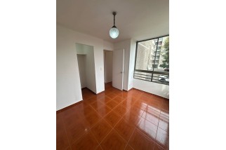 En Venta Depto. 3d-1b, En 2° Piso, Calle Maipú 848, Santiago
