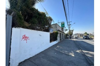 Se vende casa+local 420 m2, Caletera Ruta 5 Sur y Av. La Marina