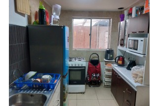 Se Vende Casa de 2 Pisos + Depto. Interior 2743 Uf 4D, 2B y 2 E, en  La FLorida
