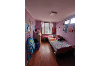 Se Vende Casa de 2 Pisos + Depto. Interior 2743 Uf 4D, 2B y 2 E, en  La FLorida