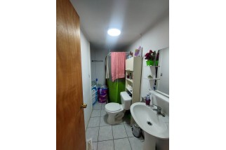 Se Vende Casa de 2 Pisos + Depto. Interior 2743 Uf 4D, 2B y 2 E, en  La FLorida