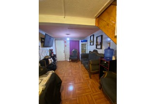 En Venta Casa de 2 Pisos 2D y 1B, en La FLorida, Los Navíos