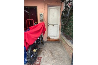 En Venta Casa de 2 Pisos 2D y 1B, en La FLorida, Los Navíos