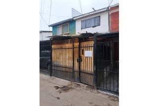 En Venta Casa de 2 Pisos 2D y 1B, en La FLorida, Los Navíos