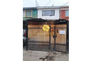 En Venta Casa de 2 Pisos 2D y 1B, en La FLorida, Los Navíos