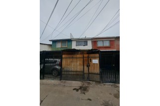 En Venta Casa de 2 Pisos 2D y 1B, en La FLorida, Los Navíos