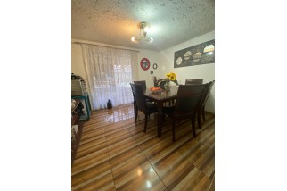 En Venta Casa de 2 Pisos 2D, 1B y 2E, en Puente Alto