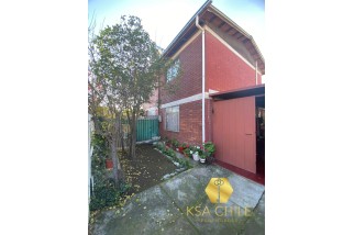 En Venta Casa de 2 Pisos 2D, 1B y 2E, en Puente Alto