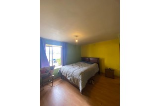 En venta cAmplia Propiedad De 3 Pisos, Ideal Para Familia 5D, 6B y E