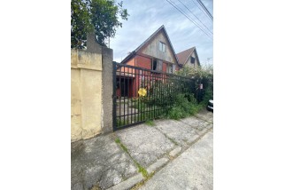 En venta cAmplia Propiedad De 3 Pisos, Ideal Para Familia 5D, 6B y E